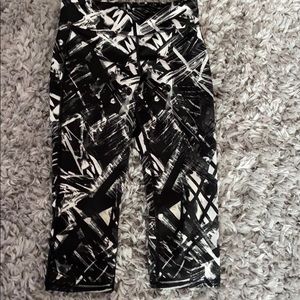 🦋Patterned Capris